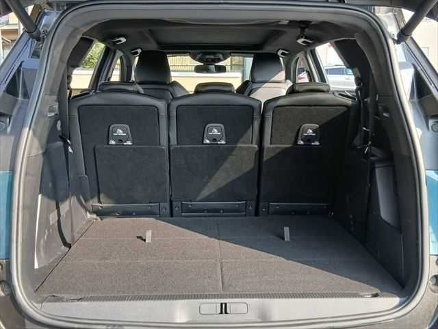 Ref No.A15932013 PEUGEOT 5008 Image#11