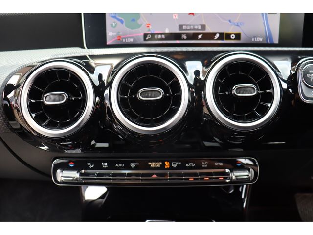 Ref No.A15940248 MERCEDES A CLASS Image#12