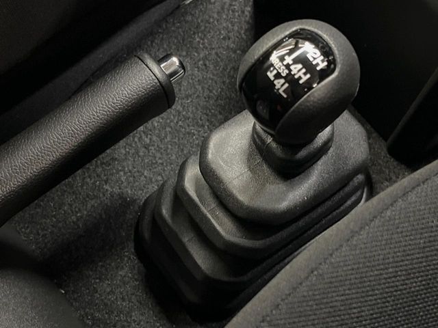 Ref No.A15940355 SUZUKI JIMNY NOMADE Image#6