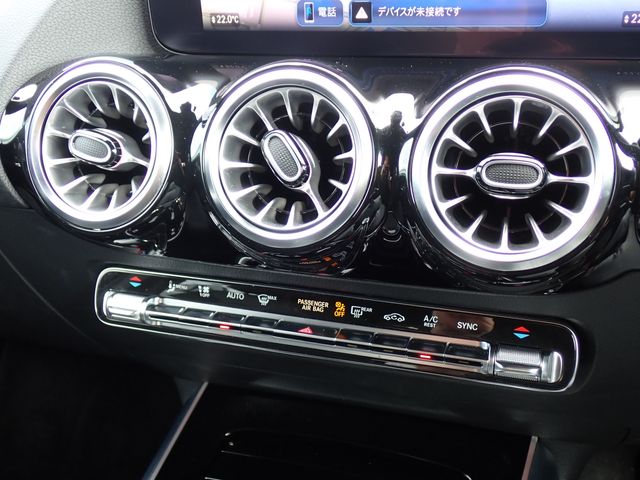 Ref No.A15940601 MERCEDES GLA CLASS Image#20