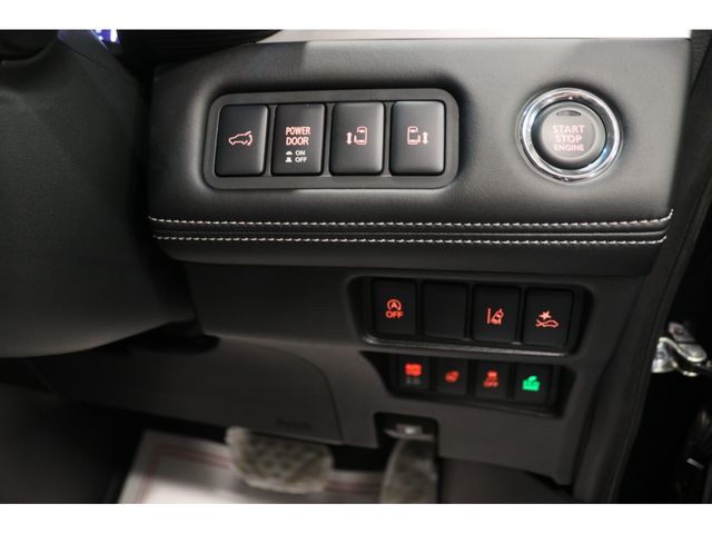 Ref No.A15958036 MITSUBISHI DELICA D5 Image#10