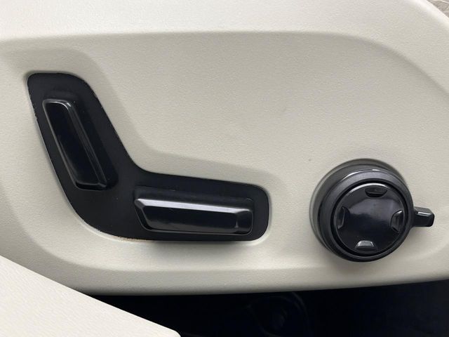 Ref No.A15958127 VOLVO V60 Image#8