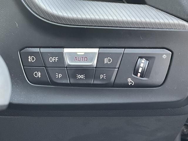Ref No.A15958529 BMW 1 SERIES Image#14