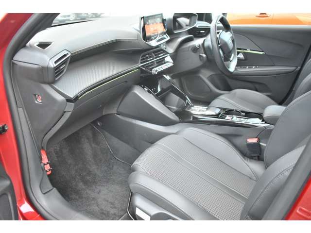 Ref No.A15958573 PEUGEOT e-208 Image#11