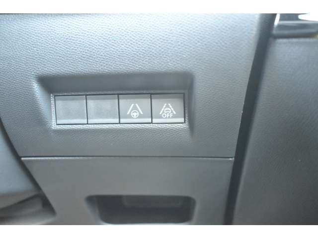 Ref No.A15958573 PEUGEOT e-208 Image#15