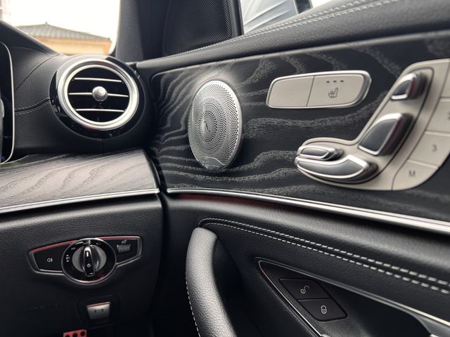 Ref No.A15958585 MERCEDES E CLASS Image#11
