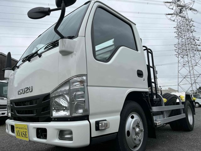 ISUZU ELF TRUCK