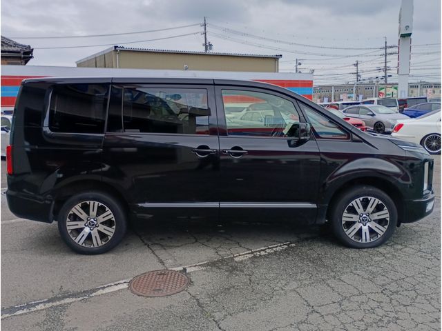 Ref No.A15958725 MITSUBISHI DELICA D5 Image#8
