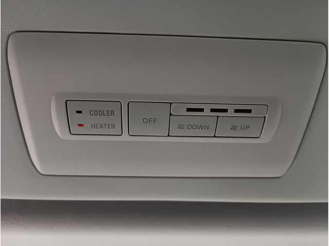 Ref No.A15958725 MITSUBISHI DELICA D5 Image#19