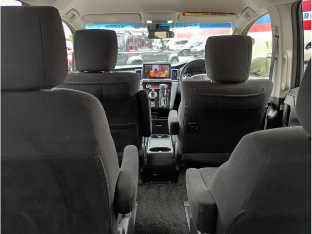 Ref No.A15958725 MITSUBISHI DELICA D5 Image#18