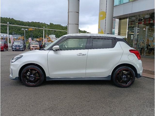 Ref No.A15958768 SUZUKI SWIFT Image#5