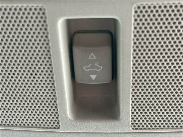 Ref No.A15958907 NISSAN SKYLINE Image#11