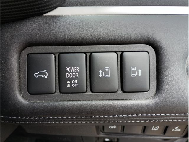 Ref No.A15958952 MITSUBISHI DELICA D5 Image#14