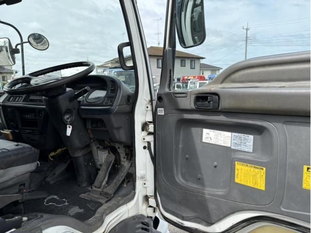 Ref No.A15958969 ISUZU FORWARD Image#19