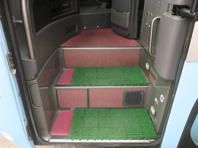 Ref No.A15980323 ISUZU GALA Image#6