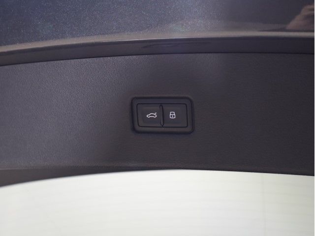 Ref No.A15980420 AUDI Q5 Image#8