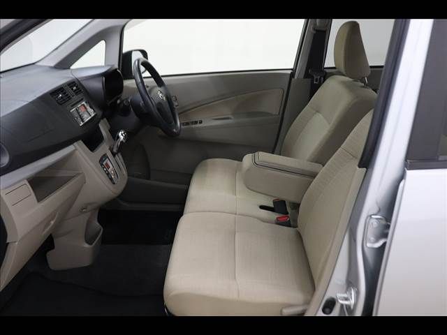 Ref No.A15980478 DAIHATSU MOVE Image#10