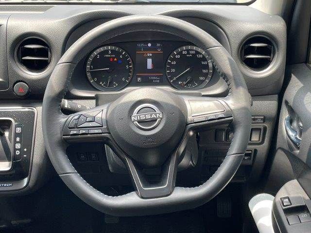 Ref No.A15980697 NISSAN CARAVAN Image#13