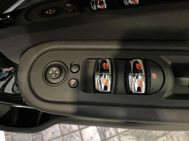 Ref No.A15980880 BMW MINI Image#15