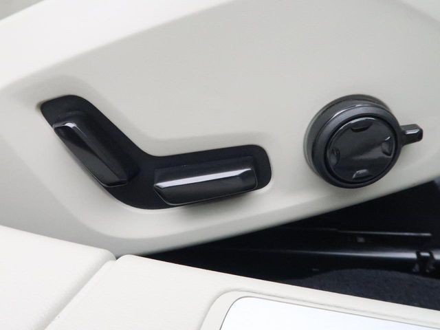 Ref No.A15981060 VOLVO V60 Image#14