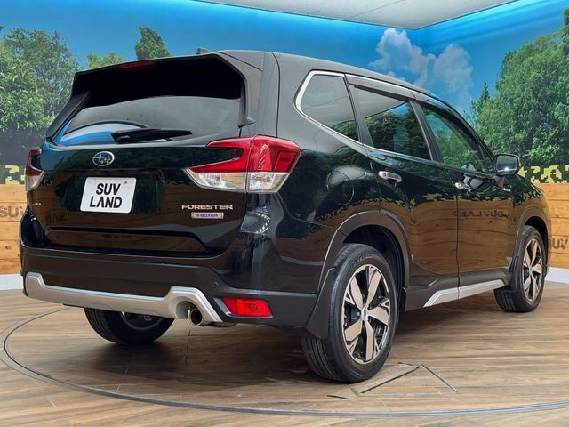 Ref No.A15981268 SUBARU FORESTER Image#18