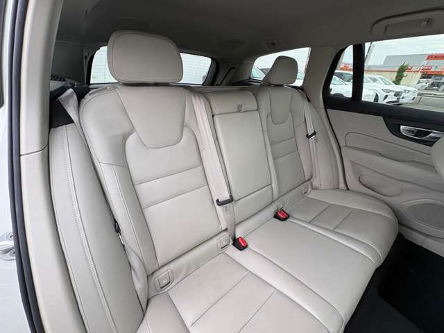 Ref No.A15981851 VOLVO V60 Image#17
