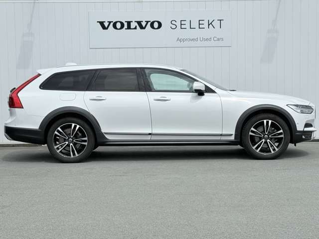 Ref No.A15981852 VOLVO V90 Image#11