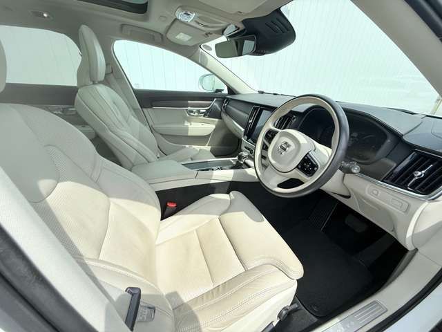 Ref No.A15981852 VOLVO V90 Image#16