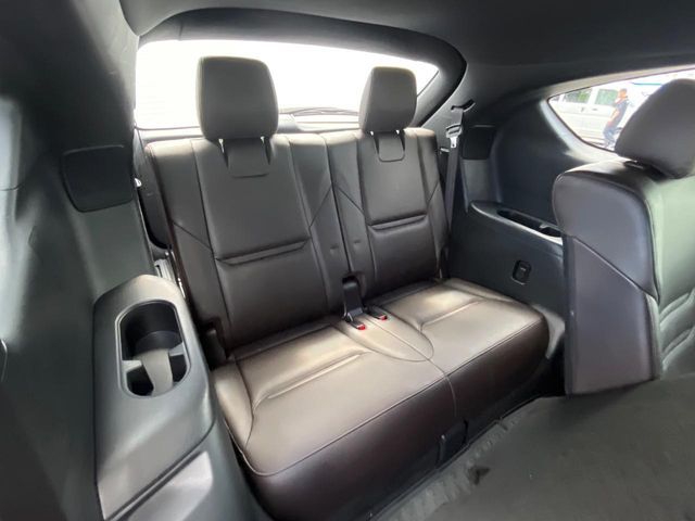 Ref No.A15982049 MAZDA CX8 Image#11
