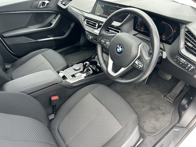 Ref No.A15987287 BMW 1 SERIES Image#5