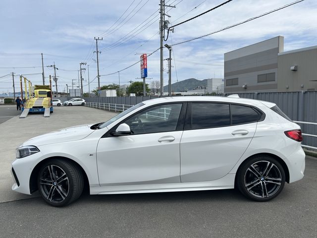 Ref No.A15987288 BMW 1 SERIES Image#2