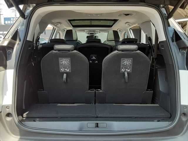 Ref No.A15987317 PEUGEOT 5008 Image#9