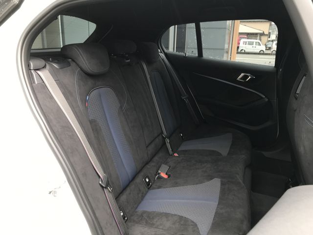 Ref No.A15987459 BMW 1 SERIES Image#15