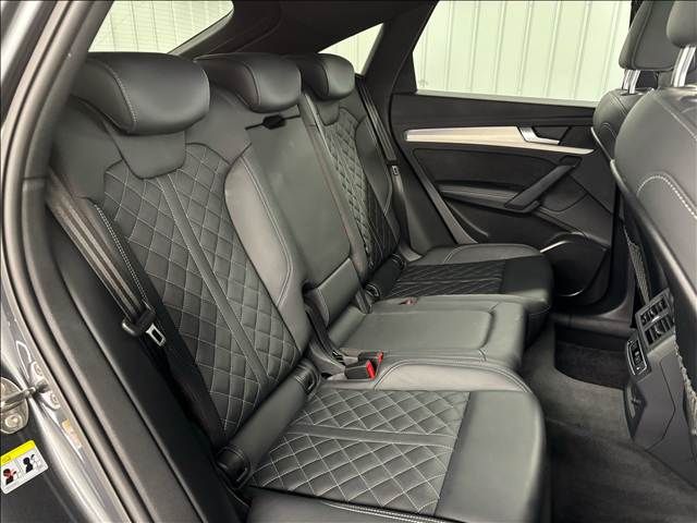Ref No.A15987641 AUDI Q5 Image#8