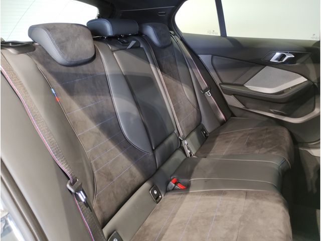 Ref No.A15987703 BMW 1 SERIES Image#11