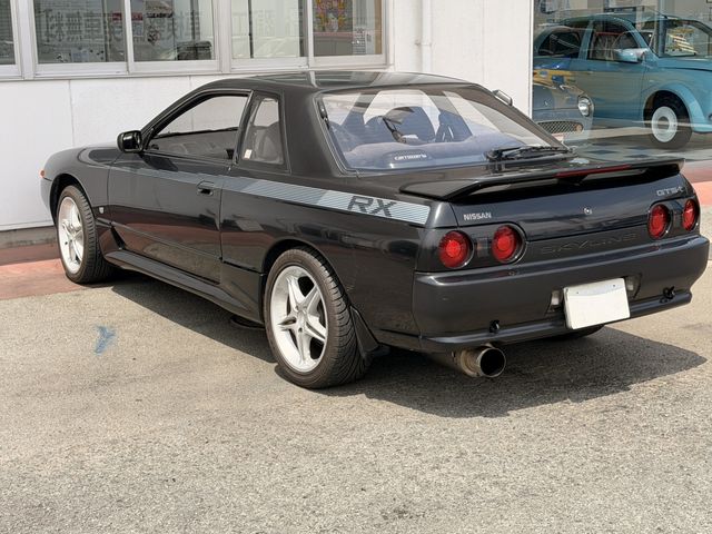 Ref No.A15988117 NISSAN SKYLINE Image#8