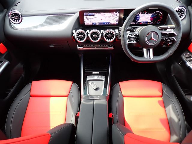 Ref No.A15988174 MERCEDES GLA CLASS Image#2