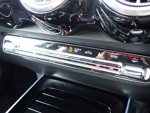 Ref No.A15988175 MERCEDES GLB CLASS Image#18