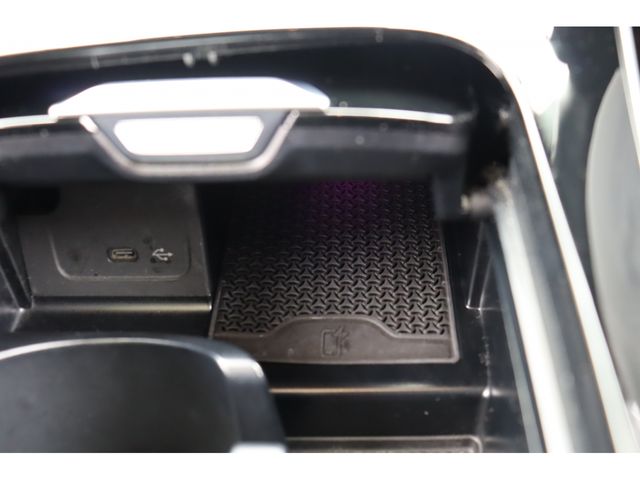 Ref No.A15988319 MERCEDES C CLASS Image#13