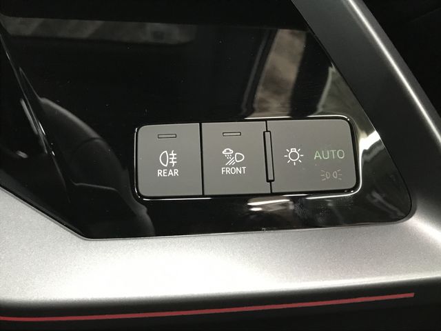 Ref No.A15988321 AUDI A3 Image#18