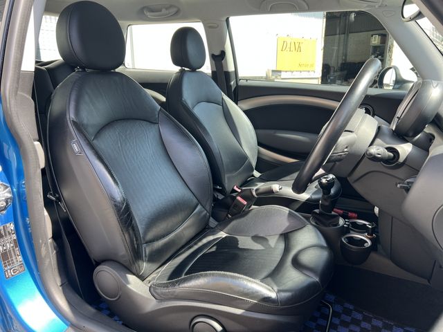 Ref No.A15988340 BMW MINI Image#15