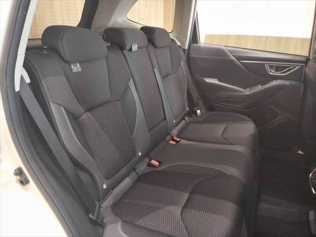 Ref No.A15988438 SUBARU FORESTER Image#11