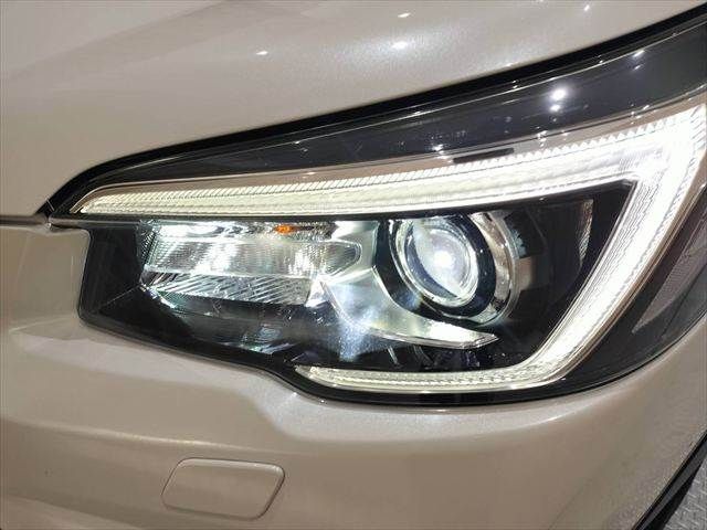 Ref No.A15988438 SUBARU FORESTER Image#14