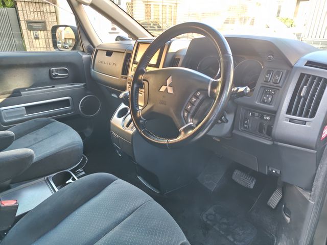 Ref No.A15988496 MITSUBISHI DELICA D5 Image#11