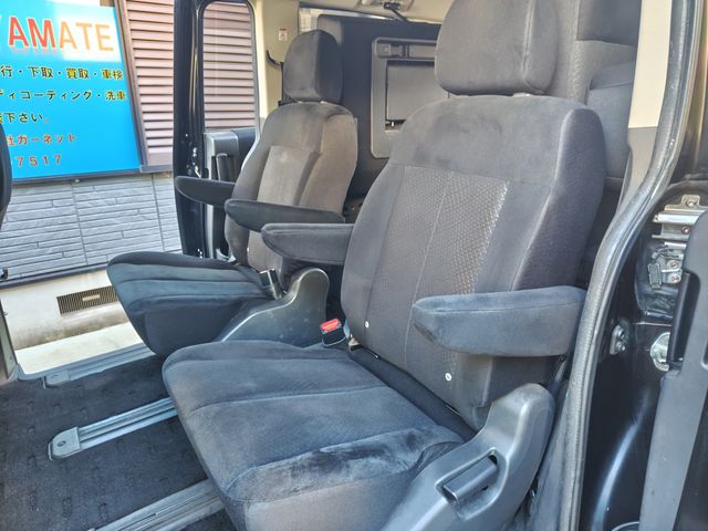Ref No.A15988496 MITSUBISHI DELICA D5 Image#13