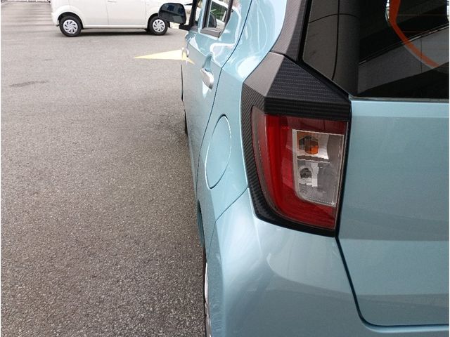 Ref No.A15988508 DAIHATSU MIRA ES Image#8