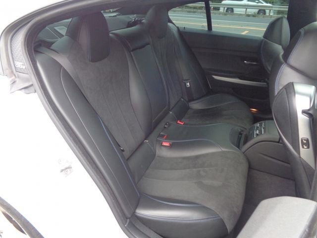 Ref No.A15988545 BMW 6 SERIES Image#16