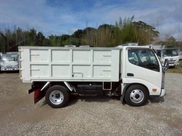 Ref No.A15988569 HINO DUTRO Image#9