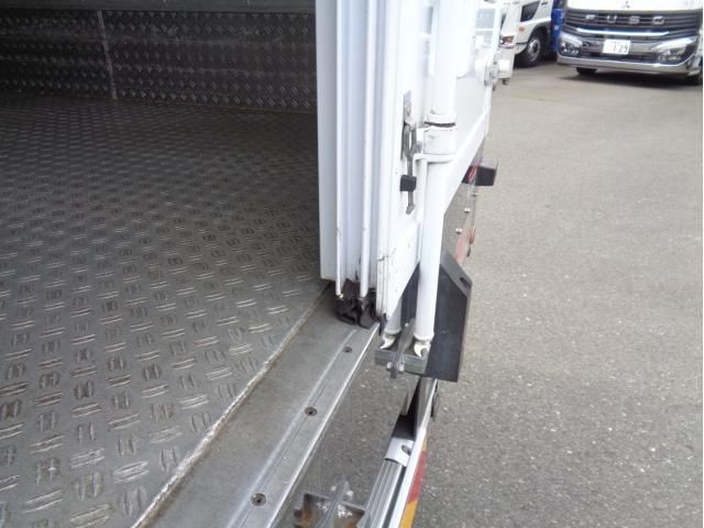 Ref No.A15988575 ISUZU FORWARD Image#8
