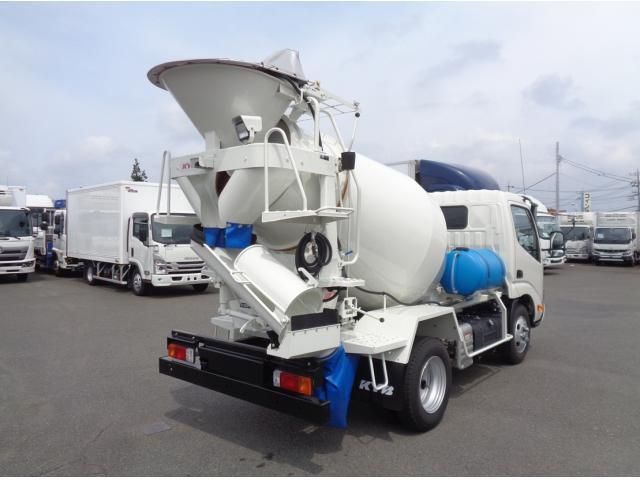 Ref No.A15988578 HINO DUTRO Image#3